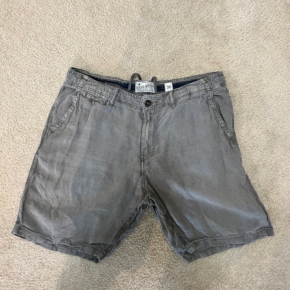 Lucky Brand Mens Shorts Size 36. Gray w/ Drawstring